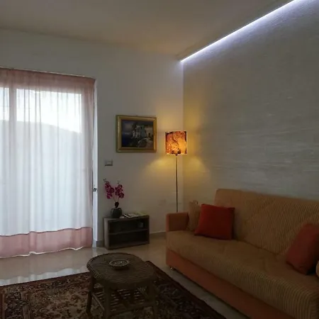 Semesterbostad Liberty *