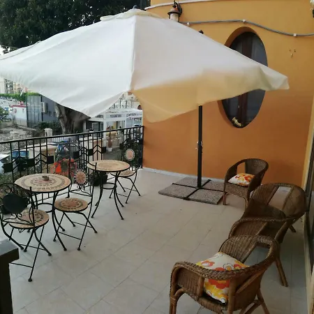 Semesterbostad Liberty *